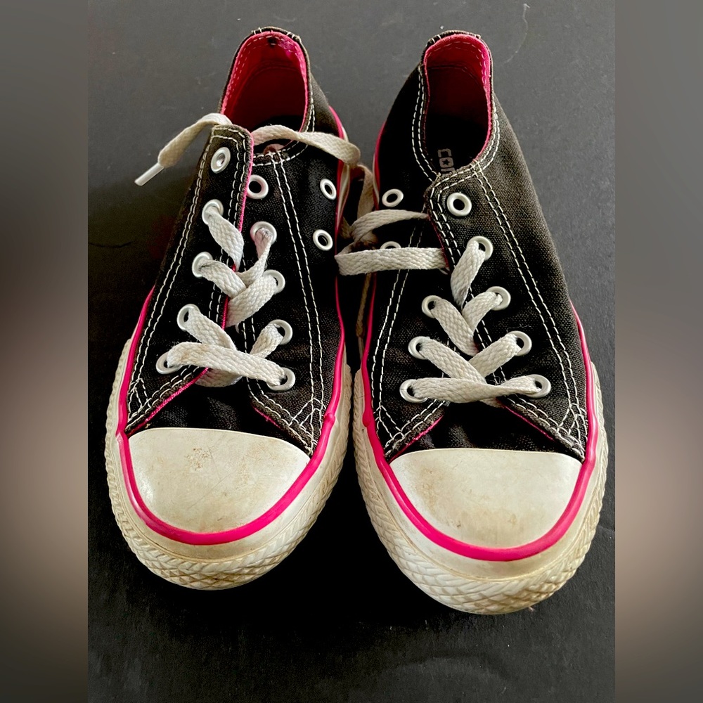 Girls converse sz 13